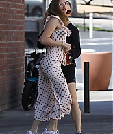 June-26-Out-and-About-with-Violet-in-Pacific-Palisades_-14.jpg