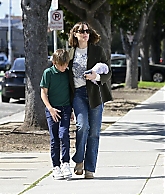 Filename=24-Mar-Out-and-About-in-Santa-Monica-with-Samuel-30.jpg
Filesize=456KiB
Dimensions=2500x1786
Date added=Mar 26, 2023 24-Mar-Out-and-About-in-Santa-Monica-with-Samuel-30.jpg
