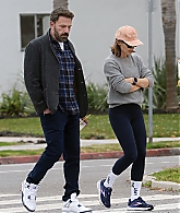17-Spotted-with-Ben-Affleck-in-LA-22.jpg
