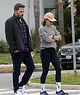 17-Spotted-with-Ben-Affleck-in-LA-26.jpg